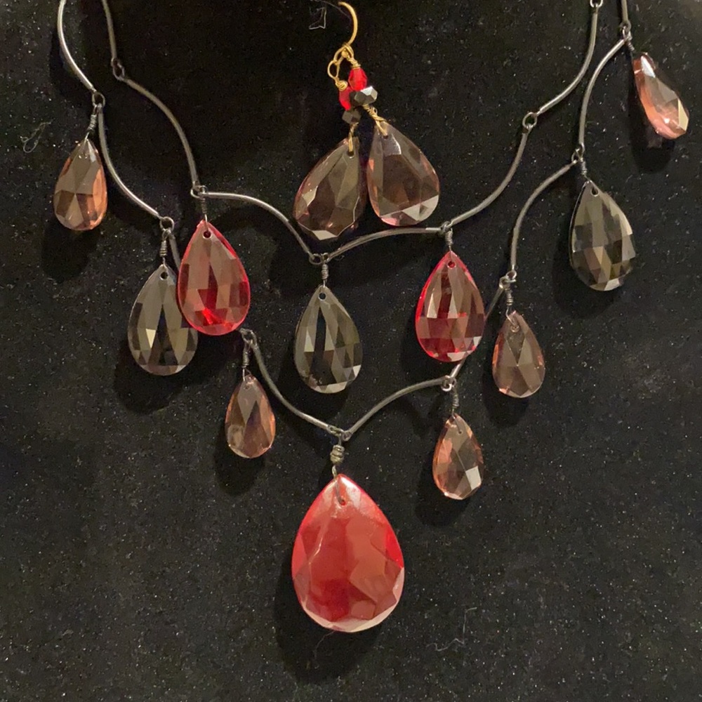 Chico’s Black Dangling Gems Necklace & Earrings